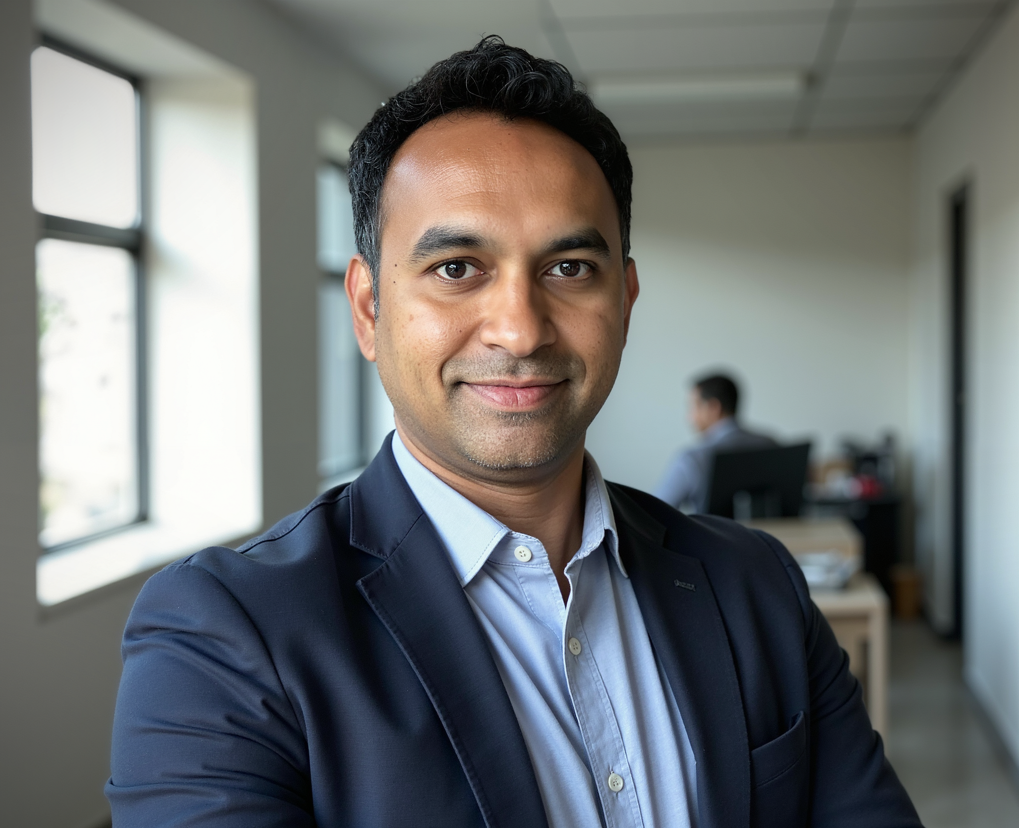 portrait of Sid Hari